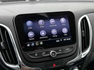 2021 Chevrolet Equinox, $23995. Photo 3