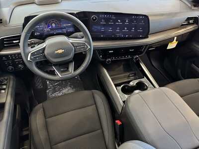 2026 Chevrolet Suburban, $67685.0. Photo 6