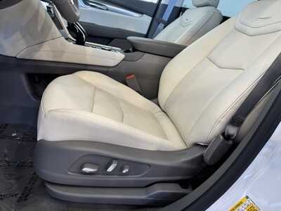 2026 Cadillac XT5, $61090.0. Photo 9