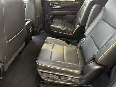 2023 Chevrolet Suburban, $52894. Photo 6
