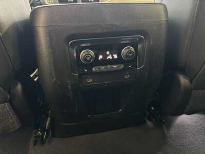 2023 Chevrolet Suburban, $52894. Photo 8