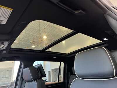 2026 Chevrolet Suburban, $86905.0. Photo 10