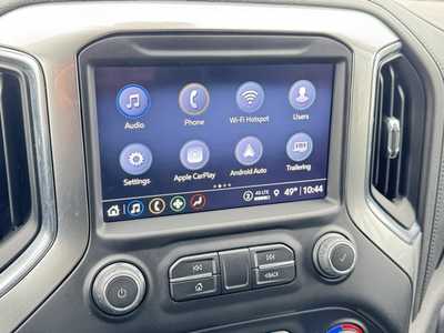 2022 Chevrolet 2500 Crew Cab, $53999. Photo 3