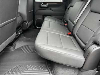 2026 Chevrolet 3500 Crew Cab, $71395.0. Photo 6