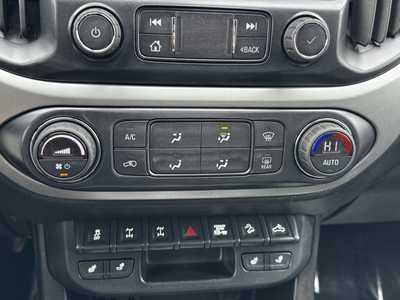 2021 Chevrolet Colorado Crew Cab, $32975. Photo 10