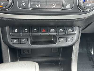 2021 Chevrolet Colorado Crew Cab, $32975. Photo 11