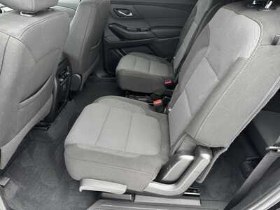 2023 Chevrolet Traverse, $31999. Photo 6