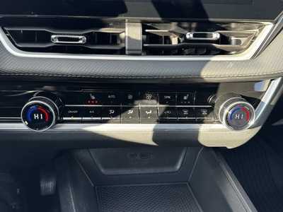 2026 Chevrolet Equinox, $33870.0. Photo 10