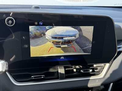 2026 Chevrolet Equinox, $33870.0. Photo 4