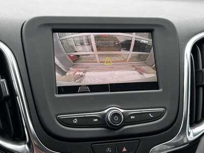 2023 Chevrolet Equinox, $21990. Photo 4