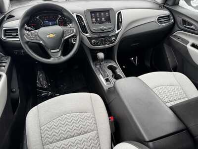 2023 Chevrolet Equinox, $21990. Photo 8