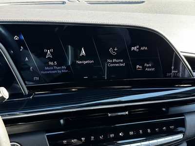 2024 Cadillac Escalade, $82990. Photo 3