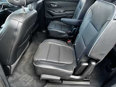 2020 Chevrolet Traverse, $28990. Photo 7