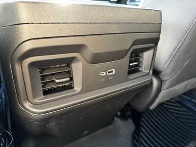 2022 Chevrolet 1500 Crew Cab, $40990. Photo 7