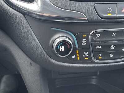 2024 Chevrolet Equinox, $22495. Photo 11