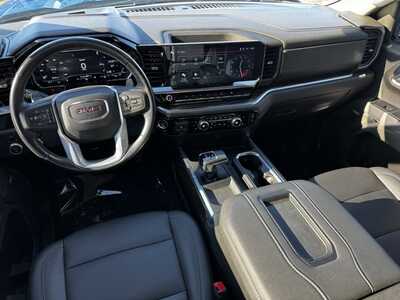 2022 GMC 1500 Crew Cab, $42390. Photo 9