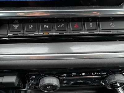 2026 Chevrolet 2500 Crew Cab, $85800.0. Photo 11