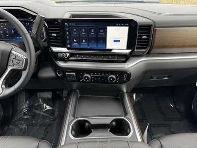 2026 Chevrolet 2500 Crew Cab, $85800.0. Photo 2