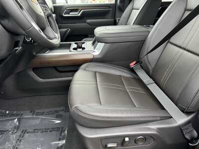 2026 Chevrolet 2500 Crew Cab, $85800.0. Photo 5