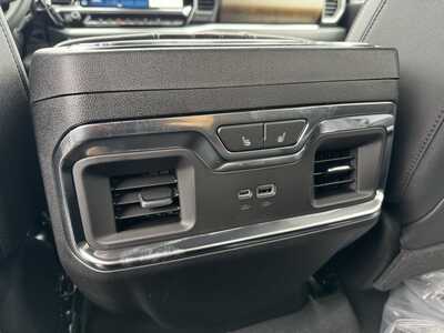 2026 Chevrolet 2500 Crew Cab, $85800.0. Photo 8