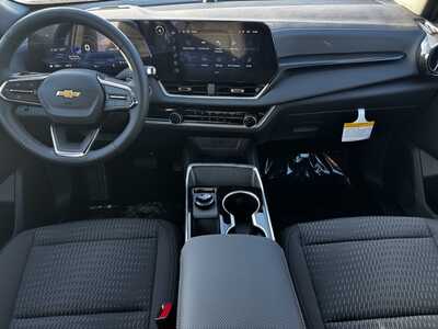 2026 Chevrolet Equinox, $31495.0. Photo 9