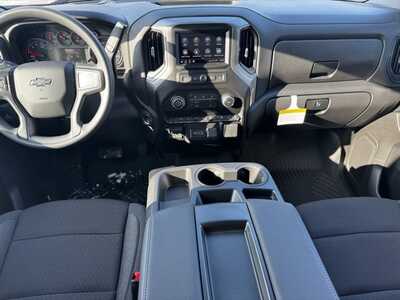 2026 Chevrolet 1500 Crew Cab, $49435.0. Photo 9
