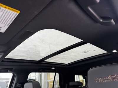 2025 Chevrolet Tahoe, $75995. Photo 6