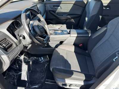 2021 Nissan Rogue, $19999. Photo 5