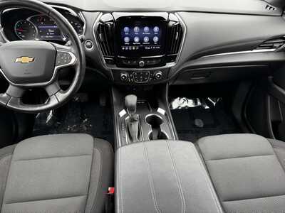 2022 Chevrolet Traverse, $27695. Photo 10