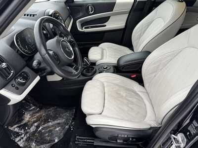 2022 MINI Cooper, $24499. Photo 5