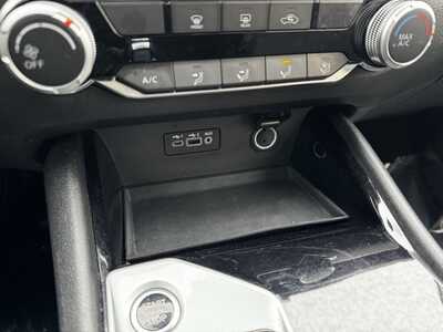 2024 Nissan Altima, $17995. Photo 11
