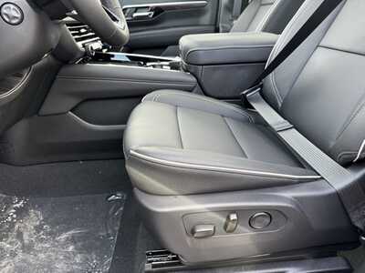 2026 Chevrolet Tahoe, $84400.0. Photo 5