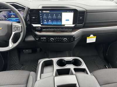 2026 Chevrolet 1500 Crew Cab, $53665.0. Photo 2