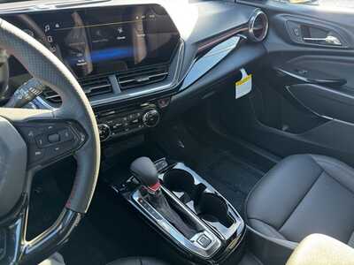 2026 Chevrolet Trax, $27490.0. Photo 11