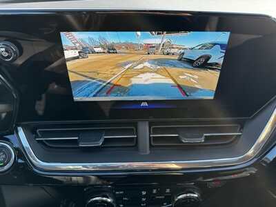 2026 Chevrolet Trax, $27490.0. Photo 4