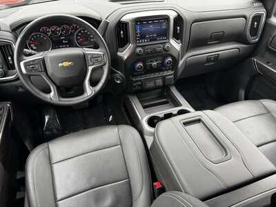 2022 Chevrolet 1500 Crew Cab, $41599. Photo 8