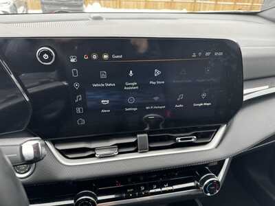 2025 Chevrolet Equinox, $27495. Photo 3