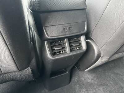 2025 Chevrolet Equinox, $27495. Photo 7