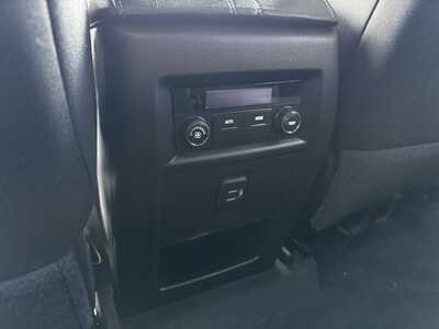 2023 Chevrolet Traverse, $30495. Photo 7