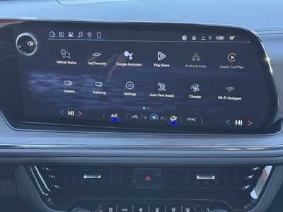 2026 Chevrolet Suburban, $68185.0. Photo 3