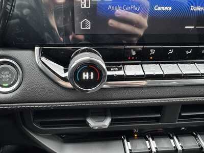 2026 Chevrolet Colorado Crew Cab, $38395.0. Photo 11