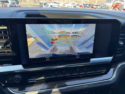 2025 Chevrolet 3500 Crew Cab, $61995. Photo 4