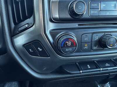 2018 Chevrolet 1500 Crew Cab, $21995. Photo 11