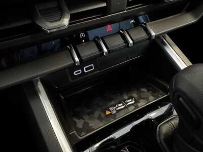 2026 Chevrolet Colorado Crew Cab, $42895.0. Photo 10