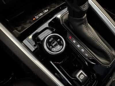 2026 Chevrolet Colorado Crew Cab, $42895.0. Photo 11