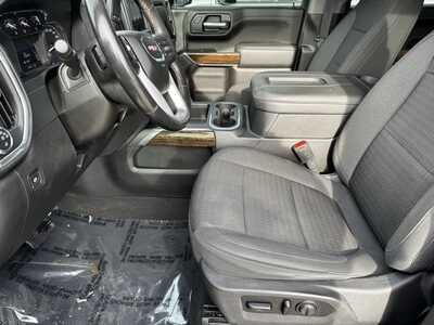 2021 GMC 1500 Crew Cab, $35795. Photo 5