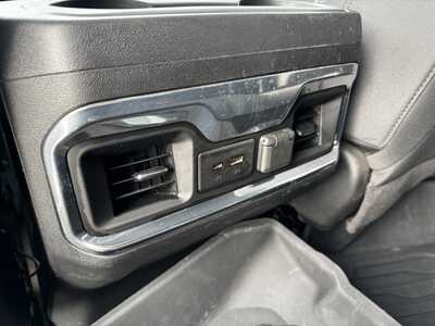 2021 GMC 1500 Crew Cab, $35795. Photo 8