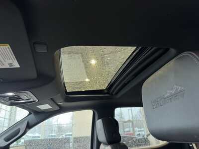 2019 Chevrolet 1500 Crew Cab, $28985. Photo 10