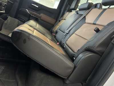 2019 Chevrolet 1500 Crew Cab, $28985. Photo 11