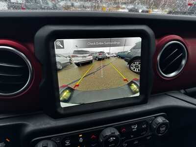 2022 Jeep Gladiator, $34999. Photo 4